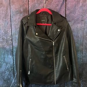 Lane Bryant leather like motorcycle jacket. 14/16. NWOT